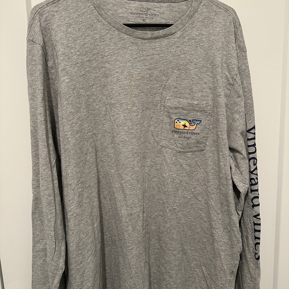 Vineyard Vines San Diego Heather Gray Long Sleeve Tee